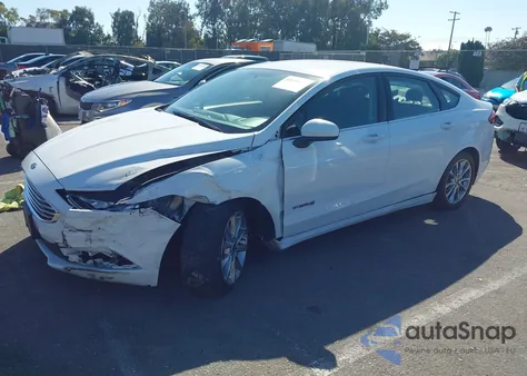 2017 Ford Fusion Hybrid Se из США, поврежденный, VIN 3FA6P0LU9HR324053